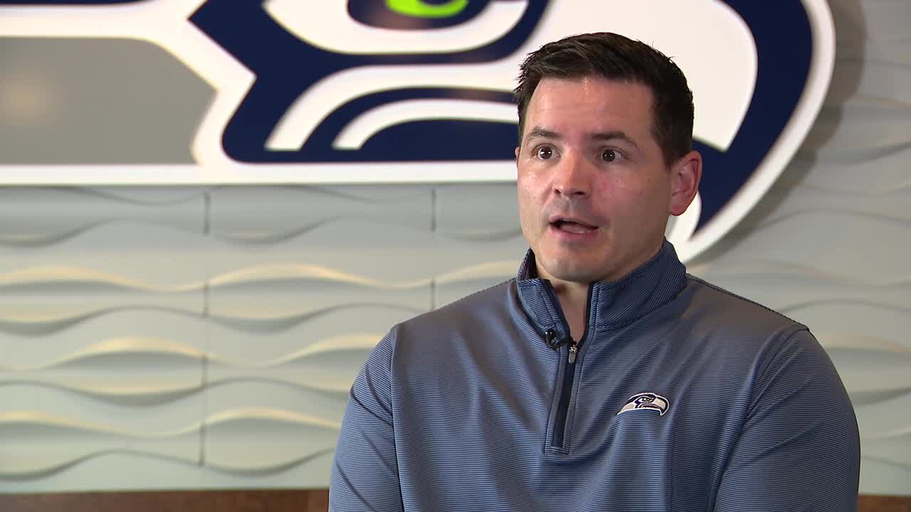 Mike Macdonald on Klint Kubiak