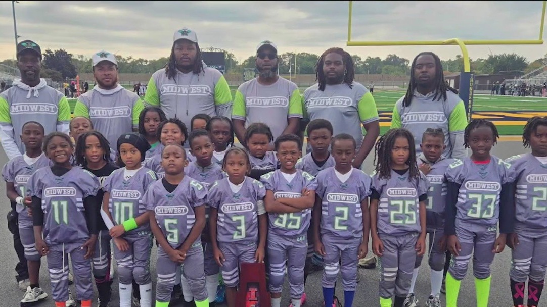 Chicago area youth football team headed to nationals — if they can afford the trip