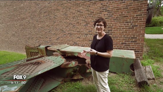 St. Thomas teacher uses 35W bridge collapse to teach engineering students
