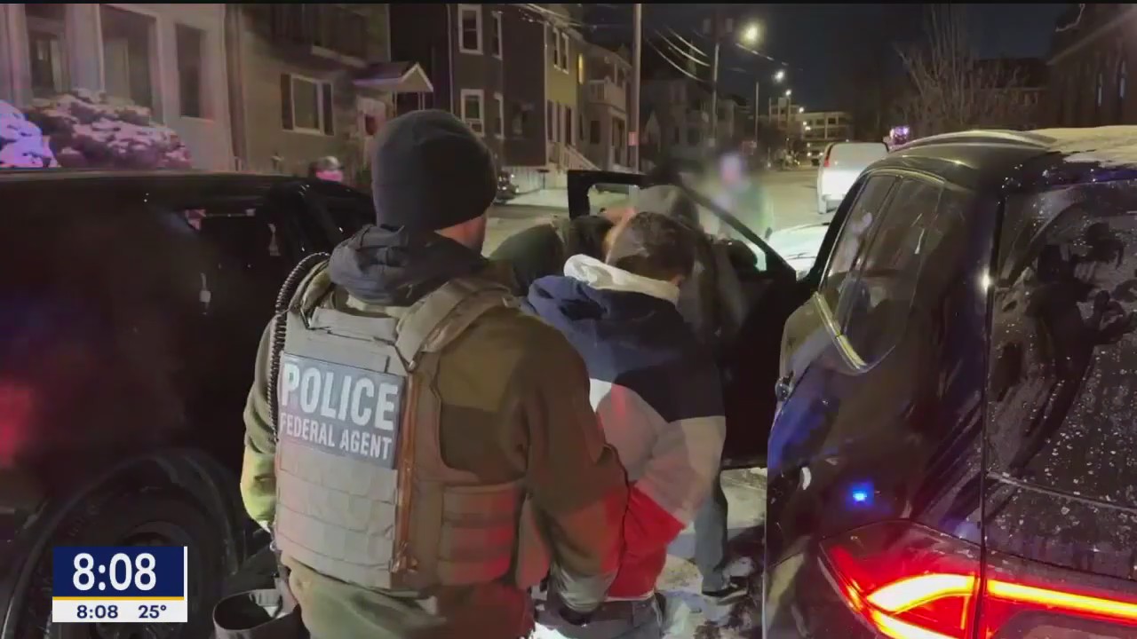 FOX News exclusive video of Trump's mass deportations