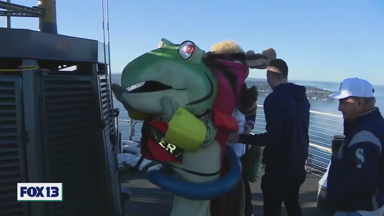 Fans spend hump day cheering Mariners on for ALCS Game 3