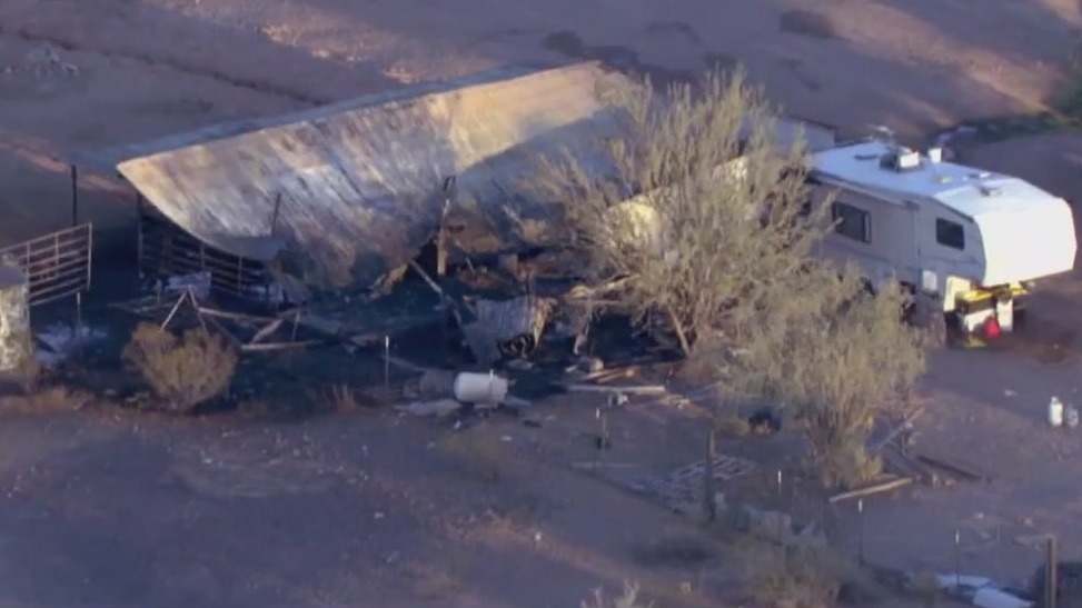 House fire turns into brush fire in Tonopah