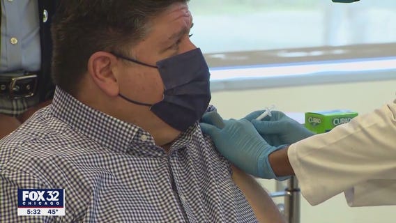 Illinois governor gets COVID-19 booster shot