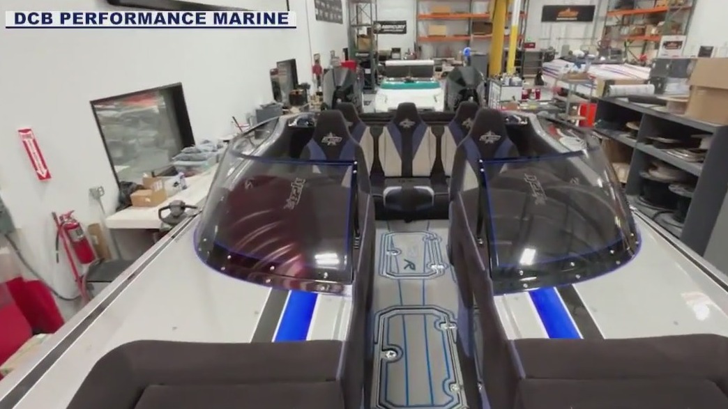 Phoenix company crafts luxury boats