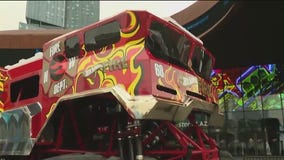 Hot Wheels Monster Trucks Glow Party