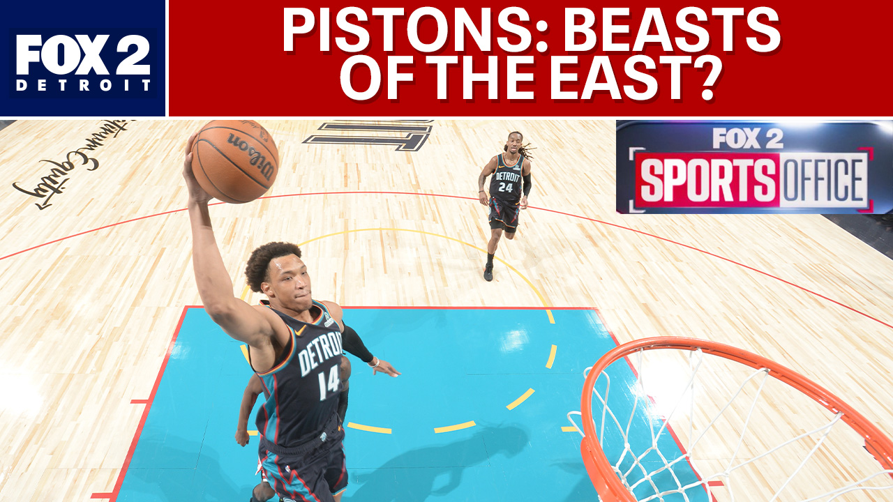 Pistons win 8 straight to lead the East