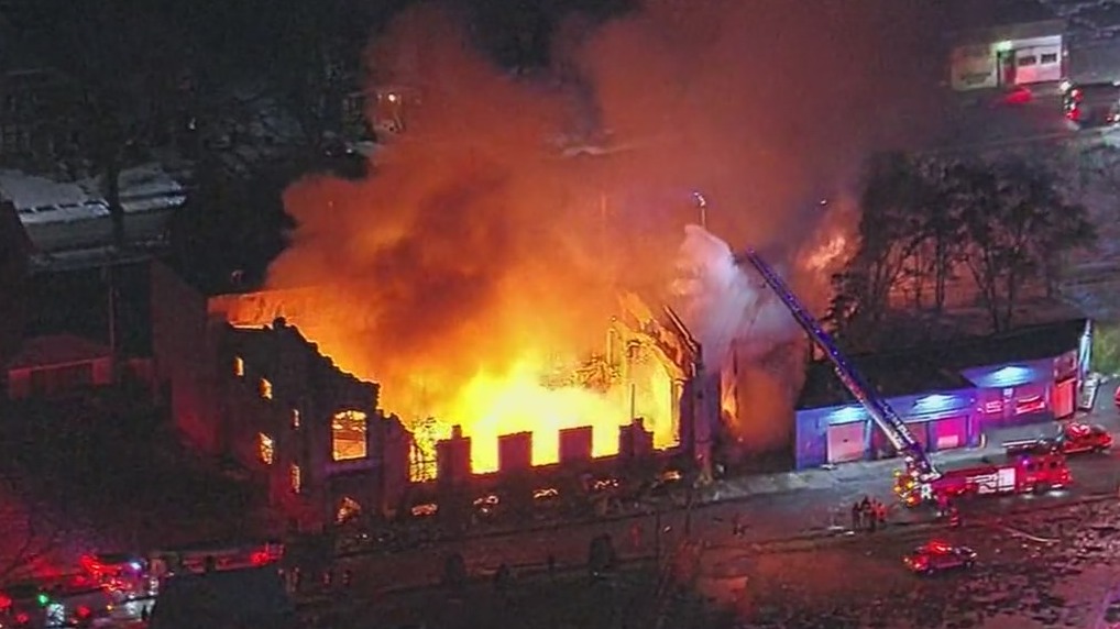 1 injured in vacant church fire in Detroit