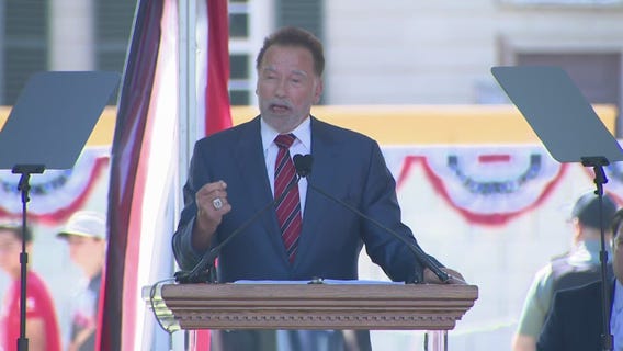Arnold Schwarzenegger speaks at July 4th Naturalization Ceremony