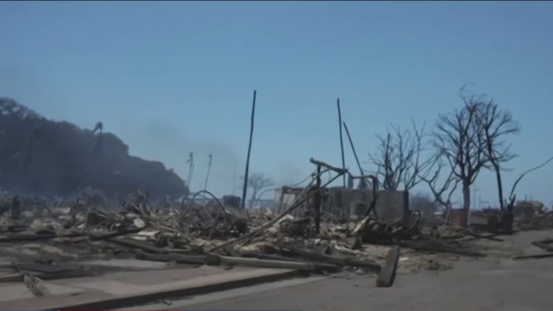 Maui wildfire continues to burn
