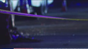 Man, woman in 20s killed in separate Oakland shootings