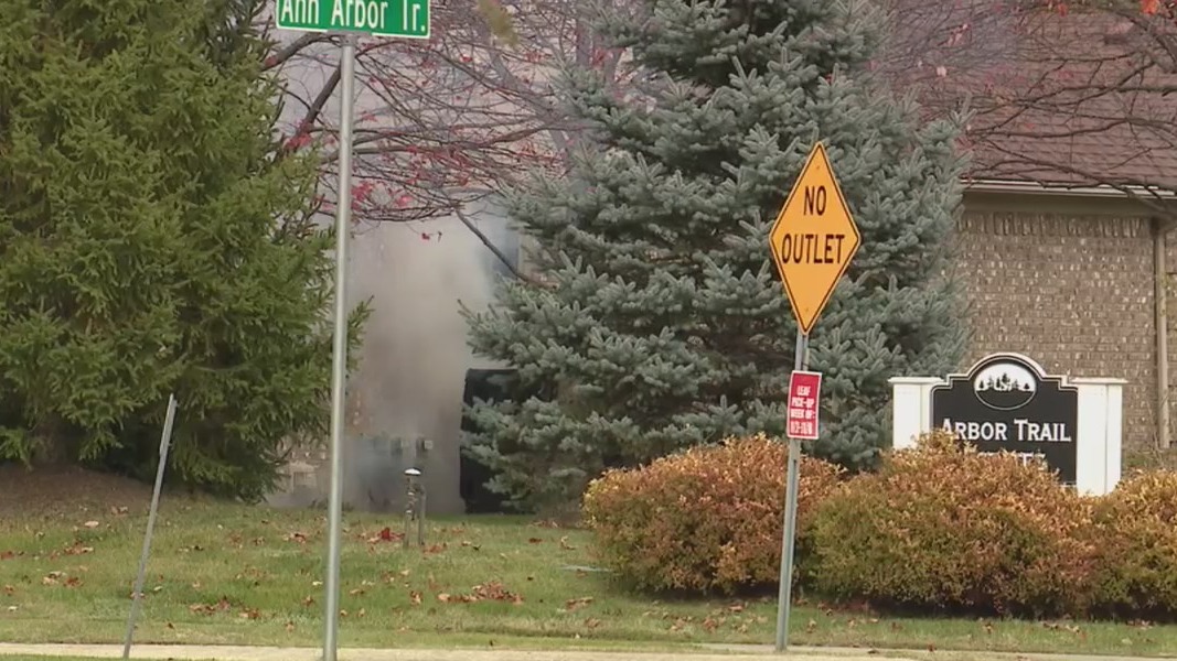 Livonia police use smoke devices amid barricaded gunman standoff
