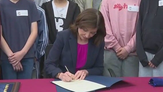 Hochul approaching deal to sign, veto bills