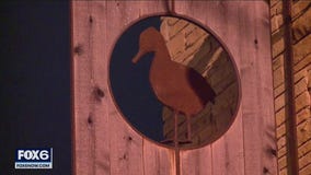 Milwaukee restaurant COVID vaccine proof requirements amid omicron