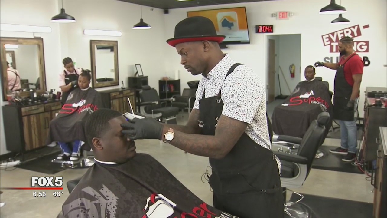 Former NFL player becomes barber, businessman