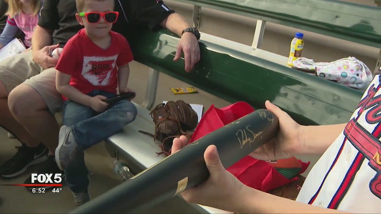 Spring Training autograph hunters