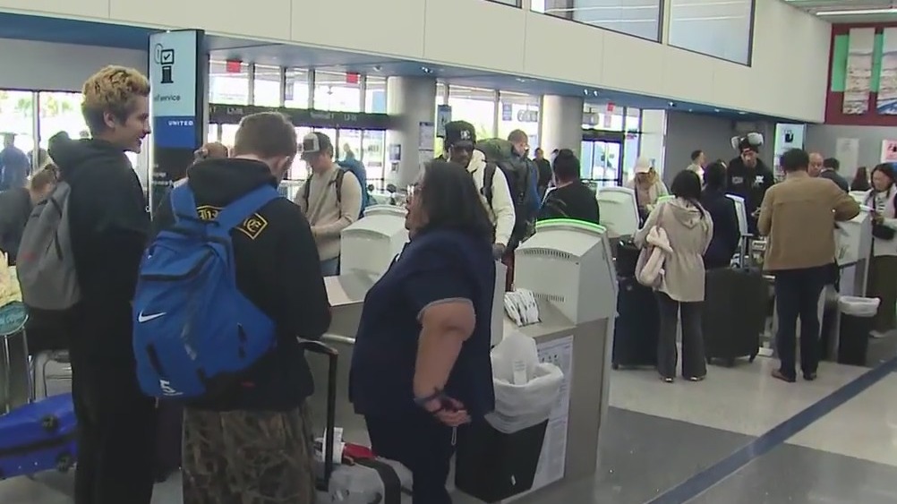 California airports to see flight cuts