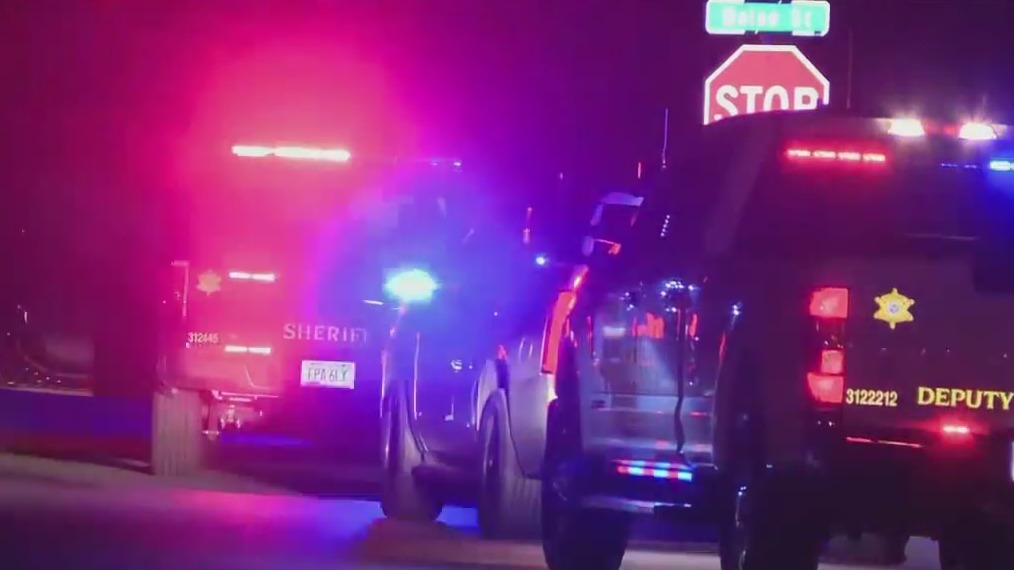 Shooting, crash investigation in Mesa