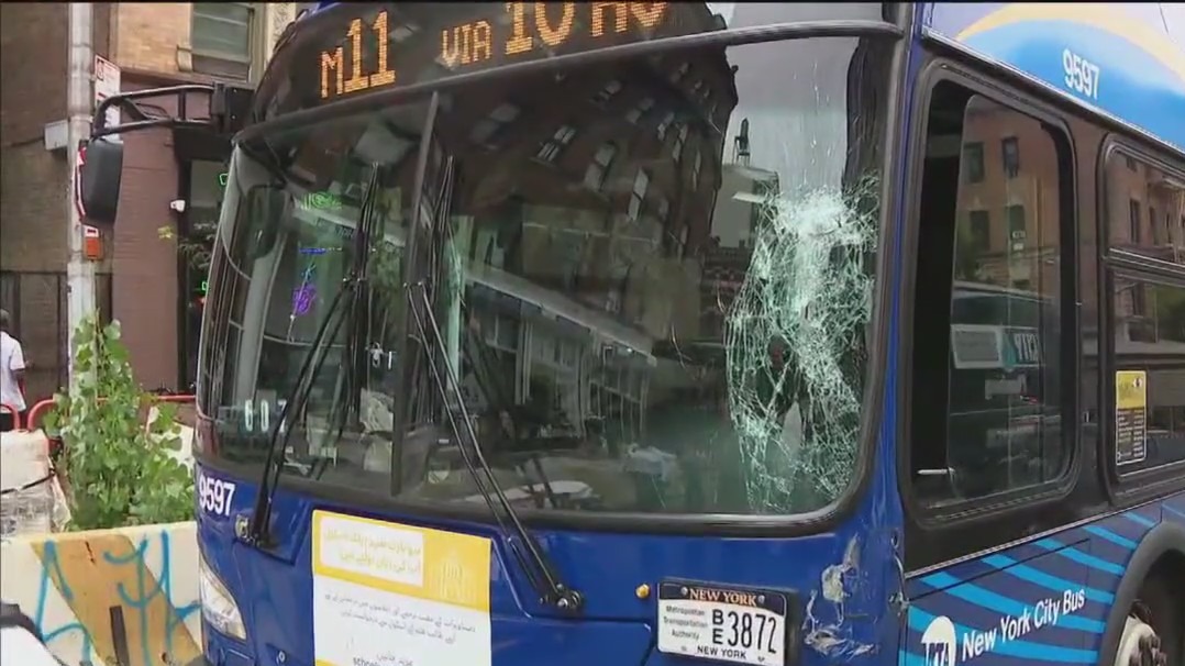 MTA bus involved in crash on UWS | FOX 5 New York