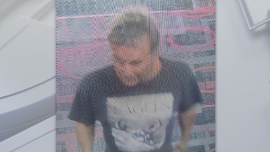 Man wanted for trying to abduct girl walking home from school in Simi Valley