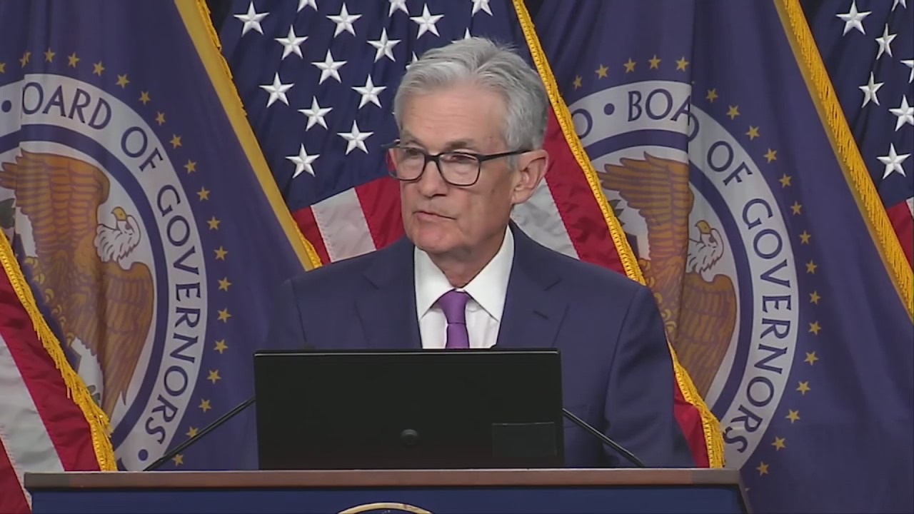 Federal reserve leaves interest rates alone