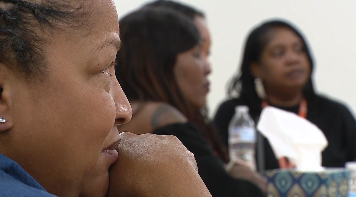 Chicago gun violence stories: Roseland community tries to heal ? and forgive