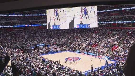 Detroit fans pack LCA for Pistons playoff return