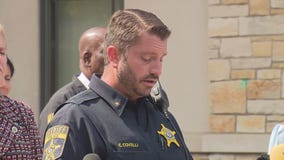 Authorities search for witness who may have seen Highland Park shooting suspect drop object after attack