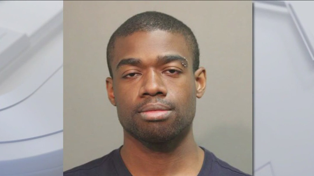 Man arrested for attacking 3 women on DePaul's Lincoln Park campus