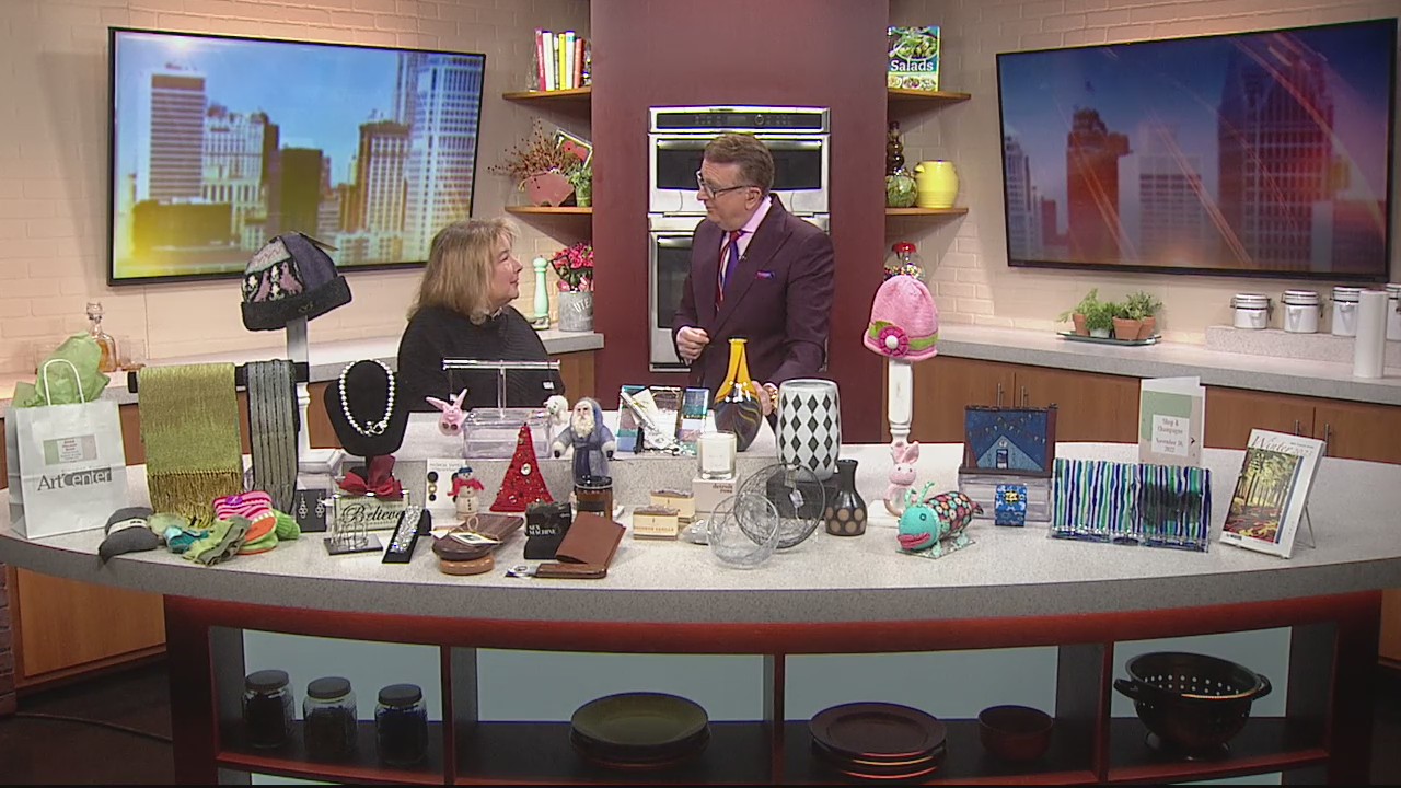 Holiday 'Shop and Champagne' pop-up event this week