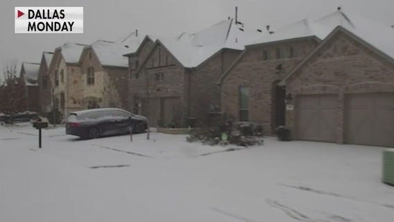 Latest: Extreme weather as arctic blast moves through