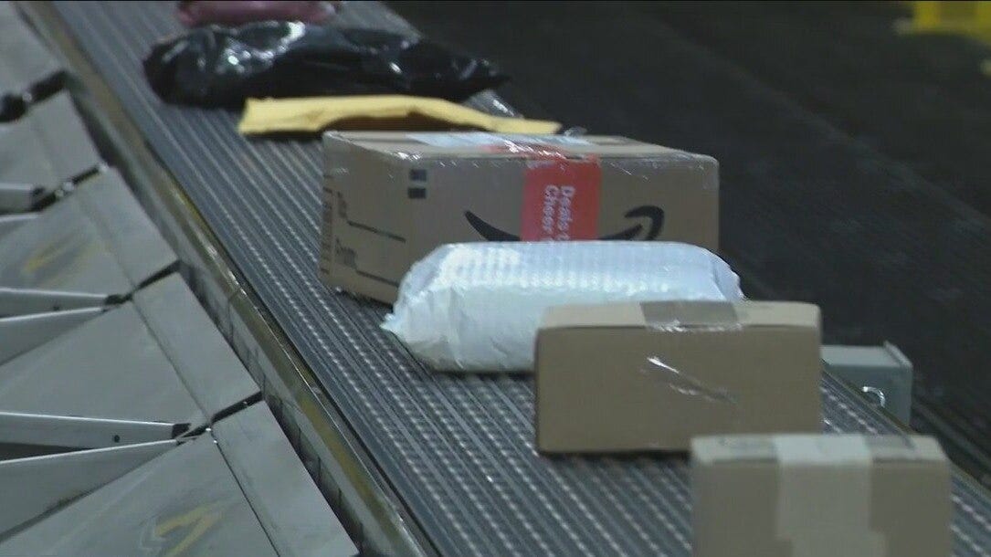 Avondale USPS facility prepares for holiday rush with new technology