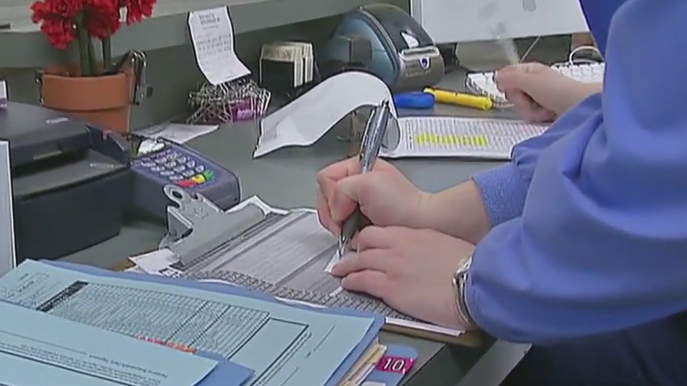 U.S. GOP working on healthcare costs after government reopens