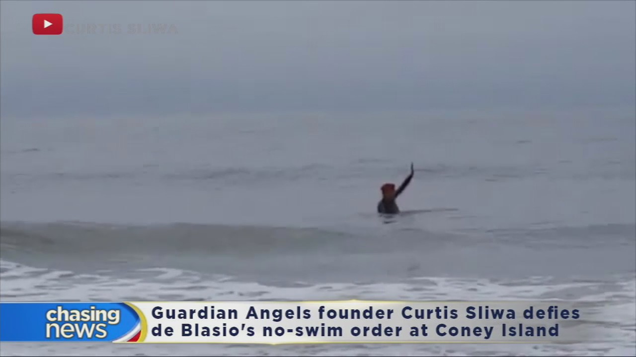 Guardian Angels founder Curtis Sliwa defies de Blasio's no-swim order at Coney Island