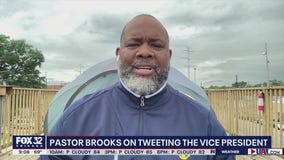 Pastor Corey Brooks calls Kamala Harris' attention to Chicago violence