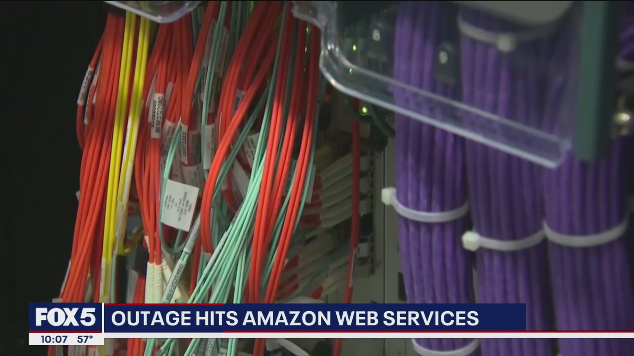 Massive AWS outage disrupts major apps and services worldwide | Latest