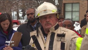 Investigators look into apartment fire that killed 5 Wednesday morning