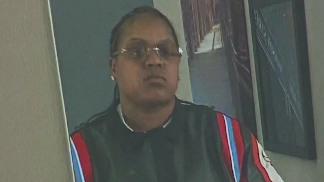 Reward offered after women shot, 1 fatally, near 2nd and Clarke