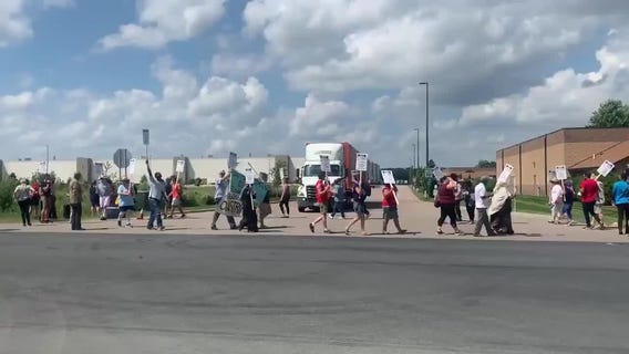 Amazon workers at Shakopee warehouse protest on Prime Day