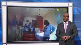 Toddler calls 911 over mom eating ice cream