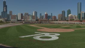 White Sox set up pop-up baseball field in South Loop amid new stadium talks
