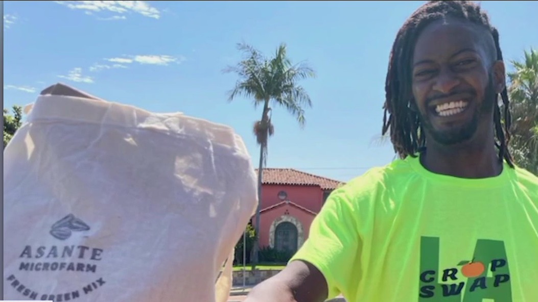 Urban Gardener Works to Eradicate the Food Deserts of Los Angeles