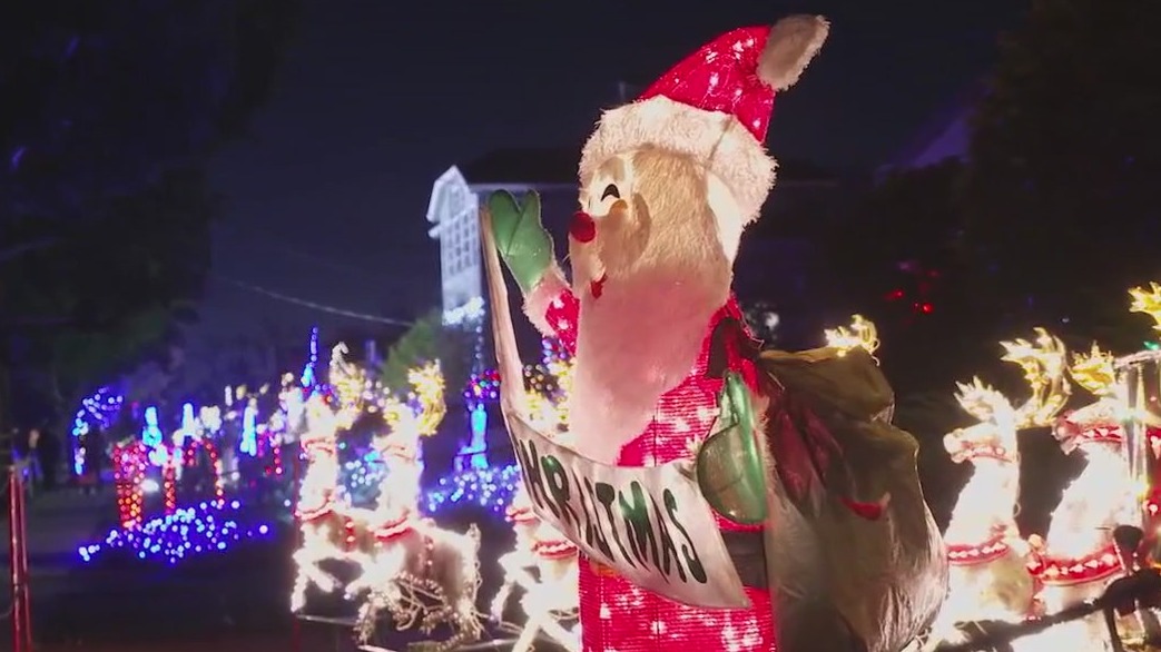 Christmas Tree Lane lights up Alameda for 87th year