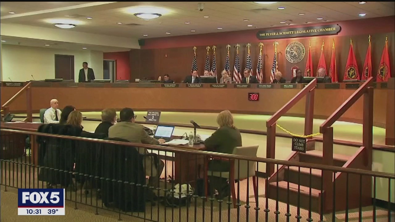 Nassau County holds hearing on preventing child abuse after Thomas Valva death