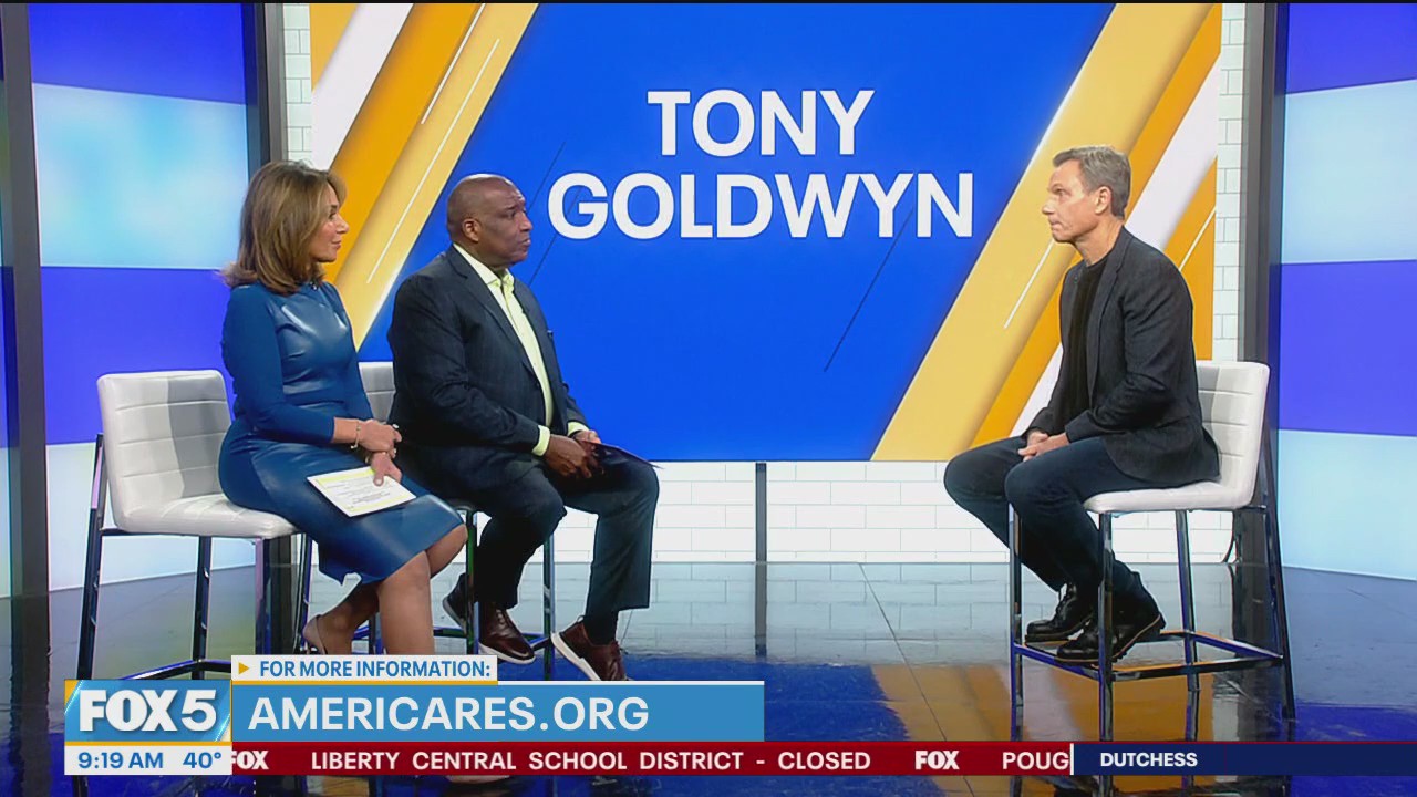 Actor Tony Goldwyn is honored for support of Americares