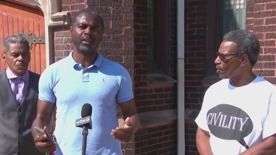 Community leaders say violence is a disease, call for meeting with Pritzker