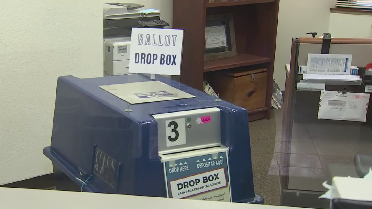 City of Peoria sets up ballot boxes at clerk's office, Peoria Sports Complex
