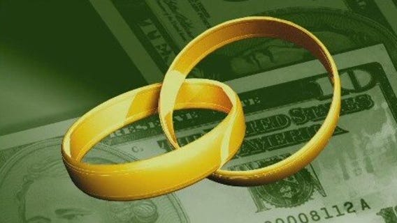 The dos and don'ts of wedding gifts