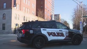 3 University of Chicago students robbed at gunpoint, school says