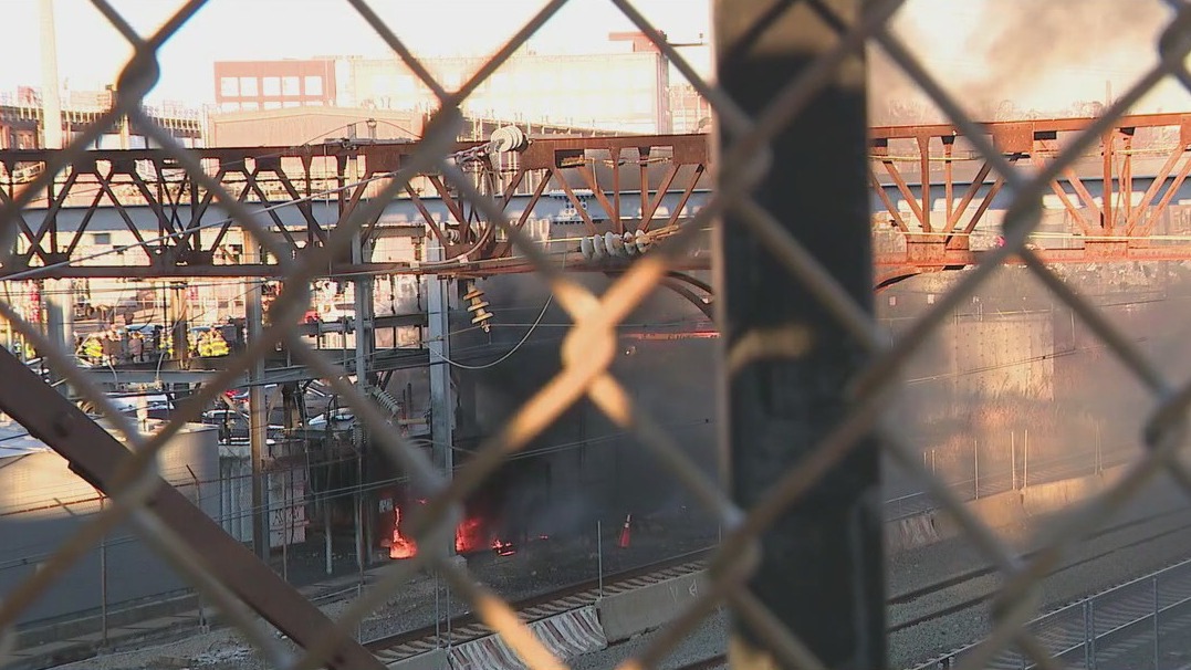 Bronx fire disrupts Amtrak service