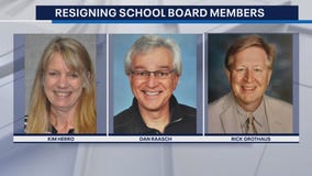 3 resign from Oconomowoc school board